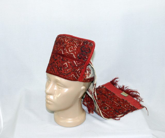 Убор головной «сорока»
(луговые мари)