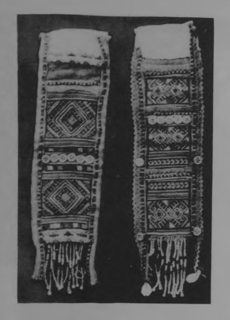 Поясные подвески ветлужских мариек (северо-западные марийцы. XIX в.). Фото Г. Соловьевой.