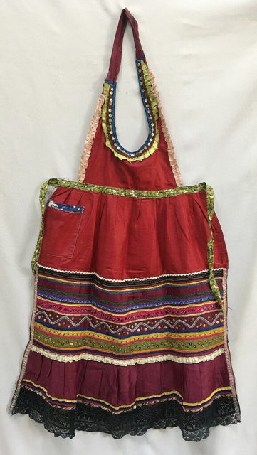 Передник (восточные мари)