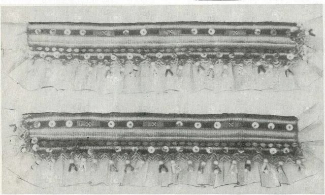 Наплечники к горномарийской рубахе (70-е гг. ХХ в.).